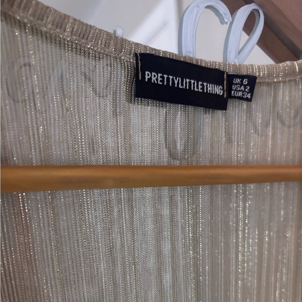 PRETTYLITTLETHING Gold duster - Picture 3 of 3